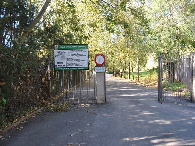 Puerta de acceso al parque