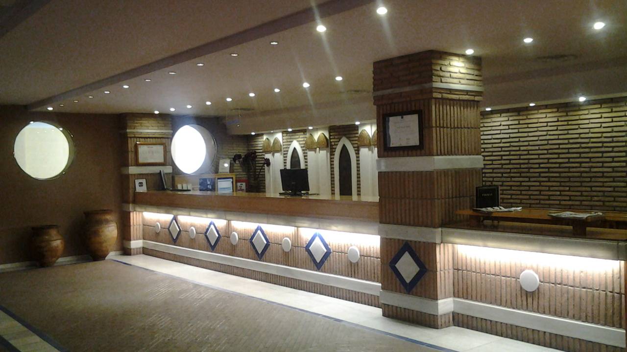 Hotel Macià Alfaros (H****) - Recepción