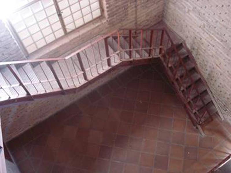 Escalera de acceso a las torres