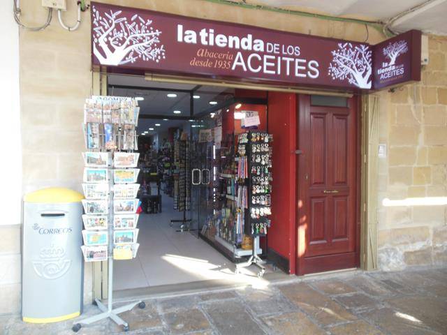 La Tienda de Los Aceites "Abacería" - Fachada de la tienda