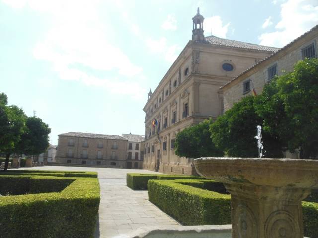 Plaza Vázquez de Molina