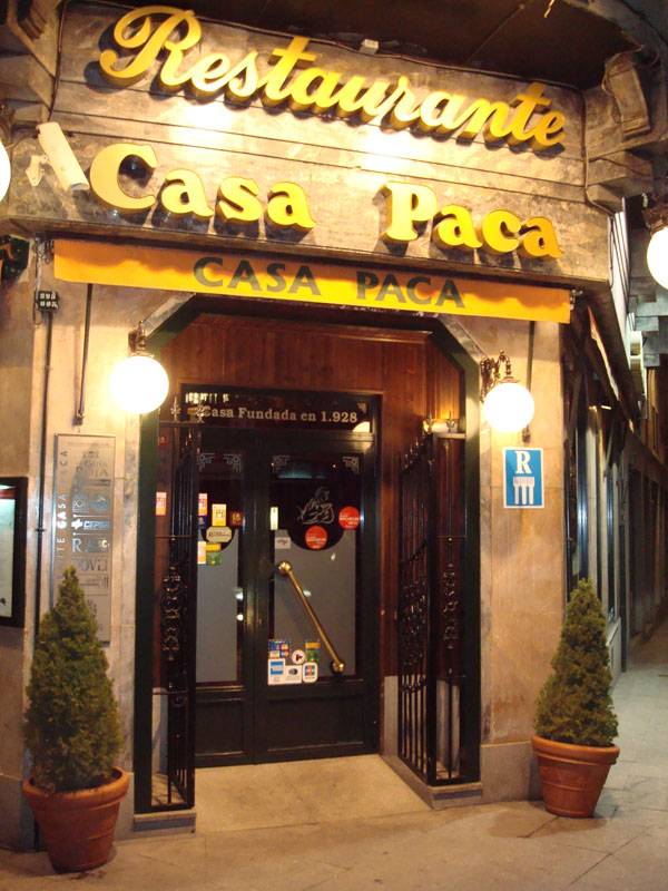 Restaurante Casa Paca - Acceso  del establecimiento