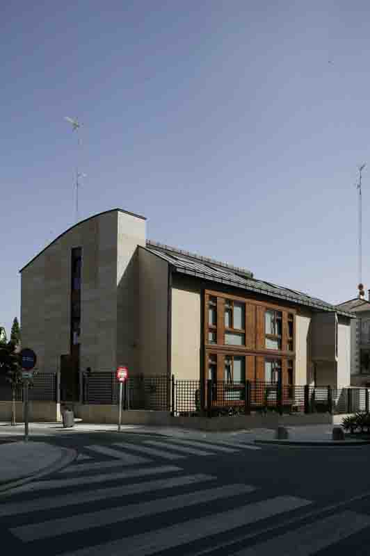 Pensi&oacute;n Residencia Rosa Rosae - Fachada principal del establecimiento