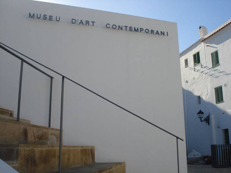 Museo de Arte Contemporáneo de Ibiza - Fachada del edificio