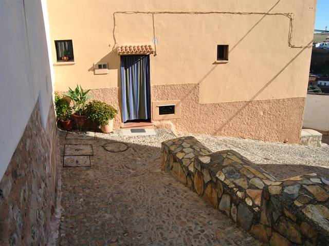 Juder&iacute;as Vieja y Nueva - Pavimento calle Juder&iacute;a Vieja