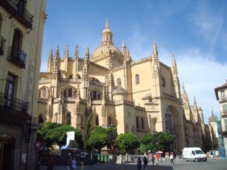 Vista general de la Catedral de Segovia