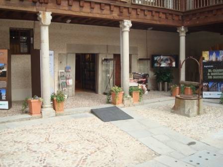Entrada al Centro Didáctico de la Judería