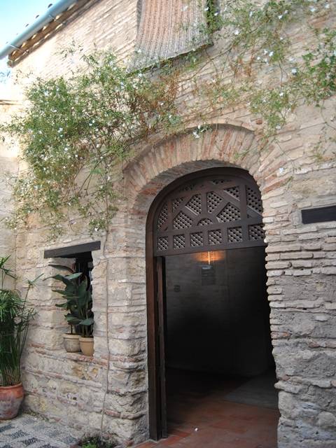 Puerta de acceso al patio