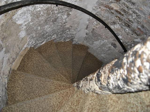 Escalera de acceso a la 1ª planta