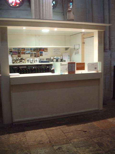 Mostrador de atenci&oacute;n al p&uacute;blico