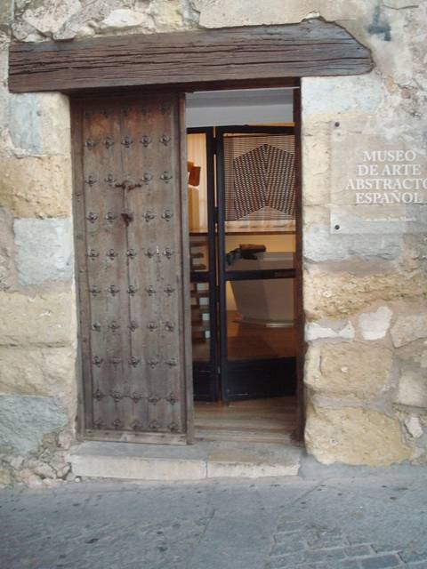 Acceso al interior