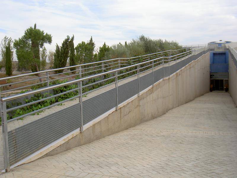 Centro de Interpretación del Embalse Romano de Proserpina - Rampa de acceso
