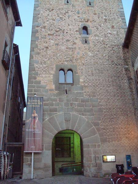 Torreón de Lozoya. Salas del Palacio - Fachada
