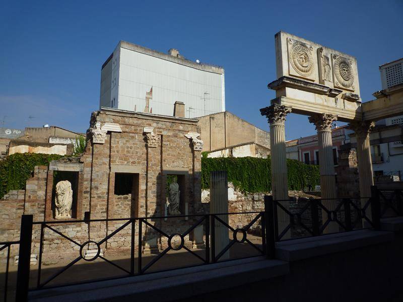 Pórtico del Foro Municipal de Augusta Emérita