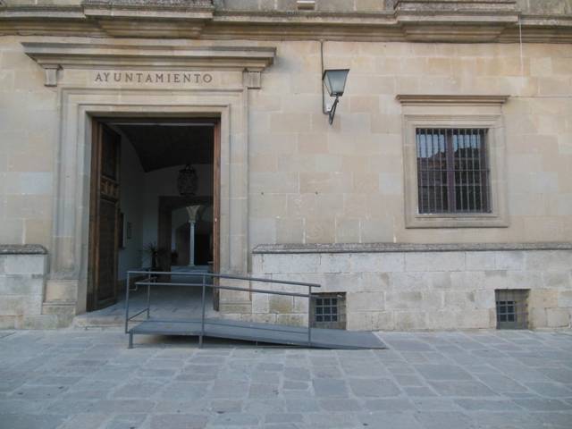 Rampa de acceso al palacio