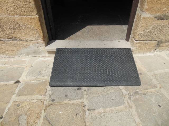 Escalón de la entrda