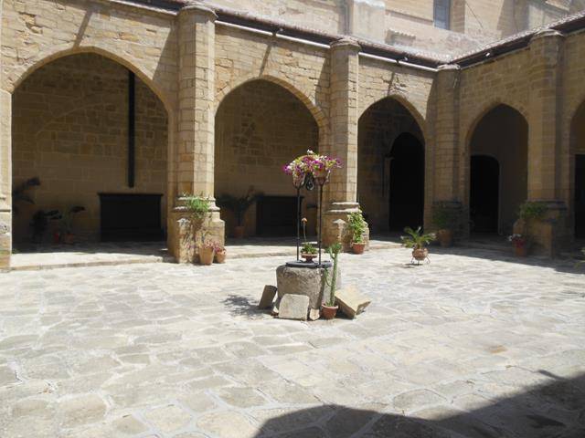 Claustro de la Catedral