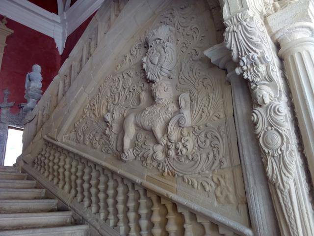 Escalera monumental