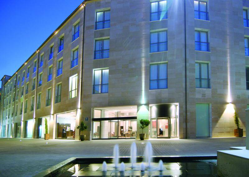 Gran Hotel Don Manuel Atiram - Fachada del establecimiento