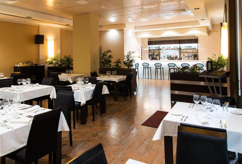 Sal&oacute;n comedor