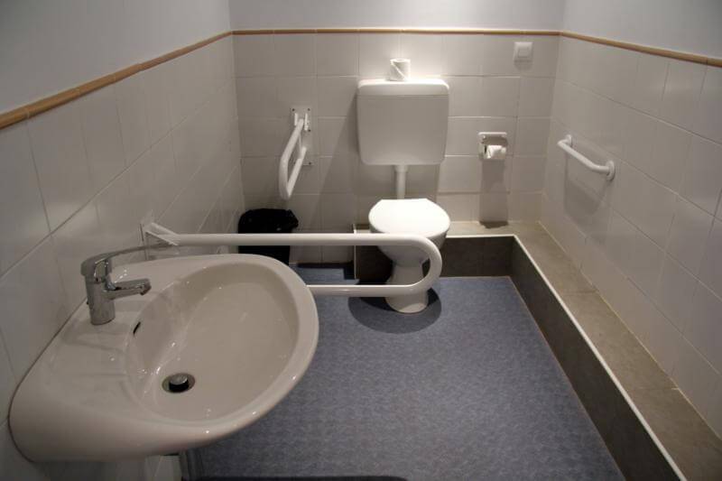 Aseo com&uacute;n adaptado