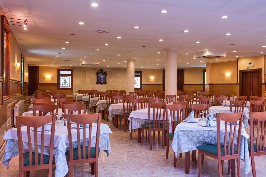 Sal&oacute;n comedor