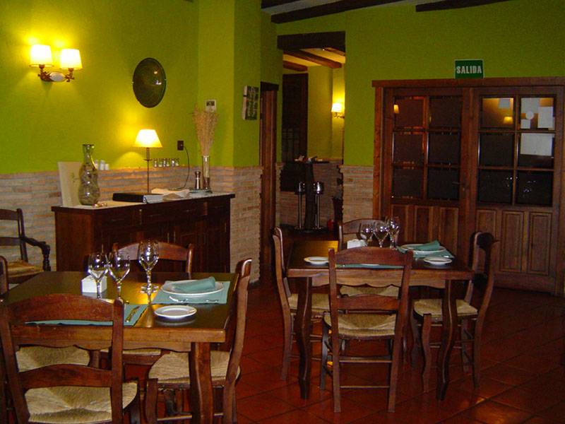 Exteriores de la Sabina de las Lagunillas