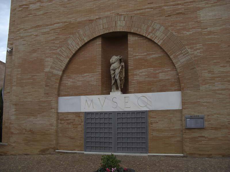Fachada exterior del museo