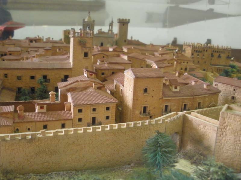 Maqueta de la ciudad de C&aacute;ceres