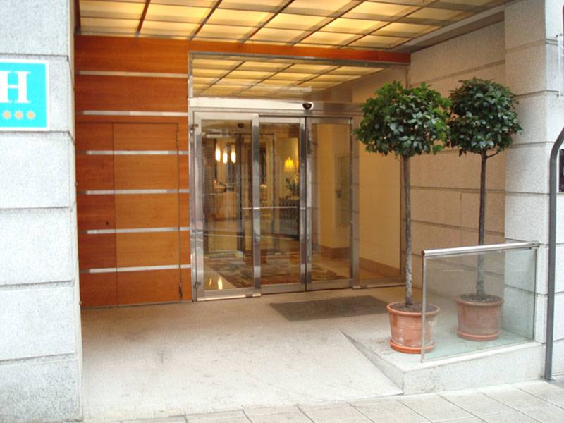 Hotel Estrella Albatros (H****) - Puerta principal del hotel
