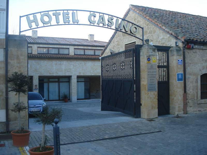 Casino del Tormes - Acceso al Casino